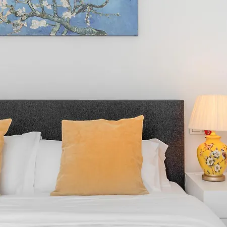 Atico Bonbini Iii By Asola